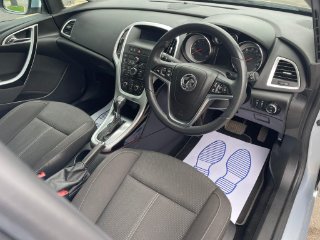 /photos/10325/7a6e24f4-57d5-4347-8135-60e7f31b9b55_i320x240.jpg